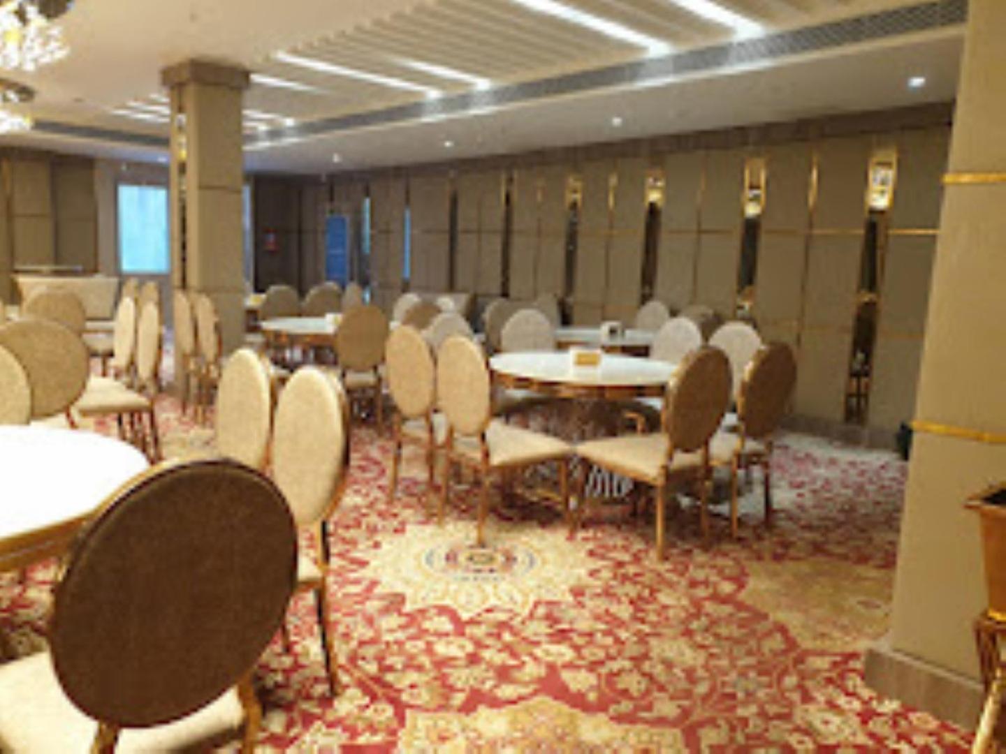 Casa Divine,Bareilly Hotel ภายนอก รูปภาพ